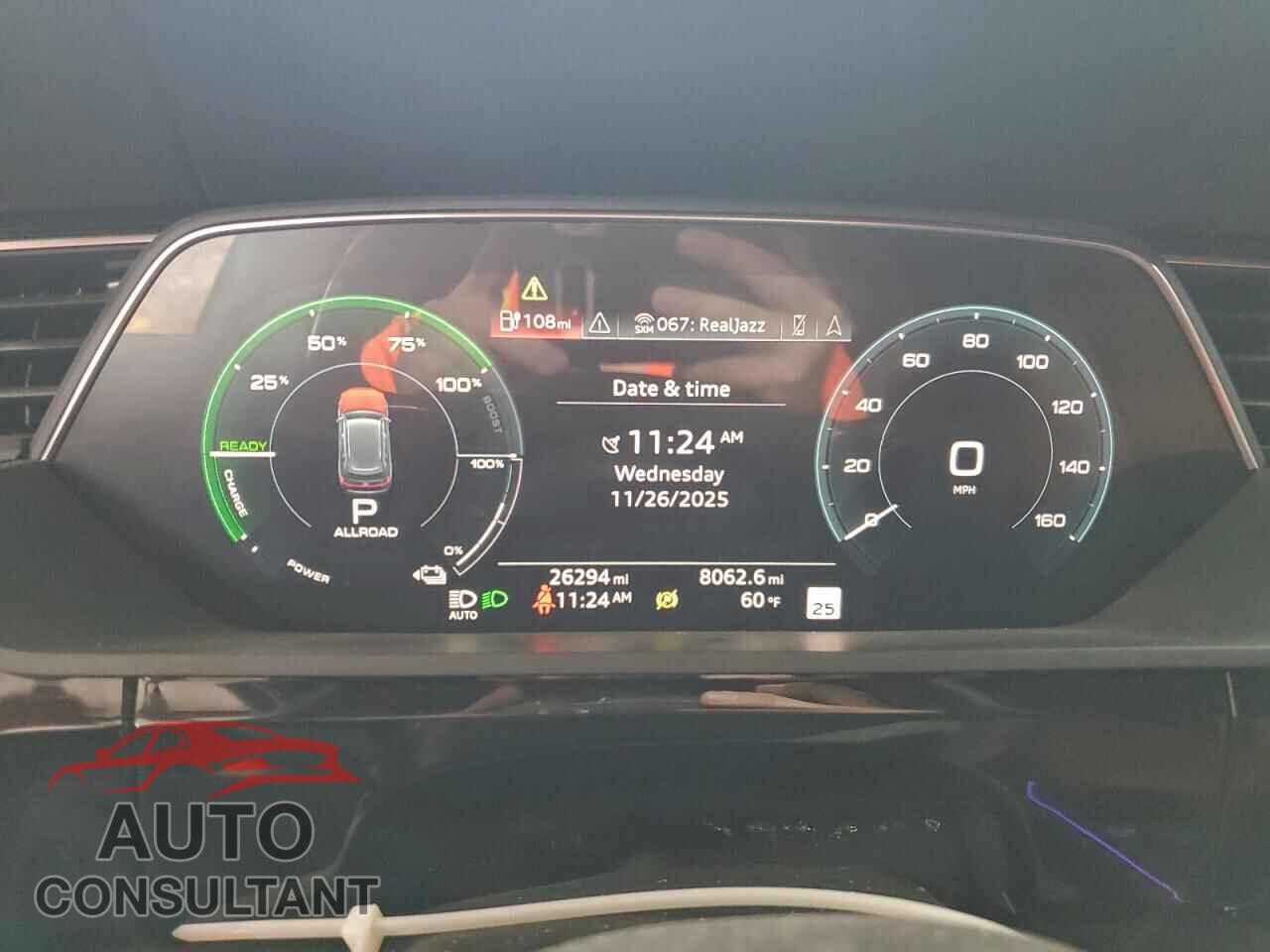 AUDI E-TRON 2019 - WA1VAAGE8KB024008