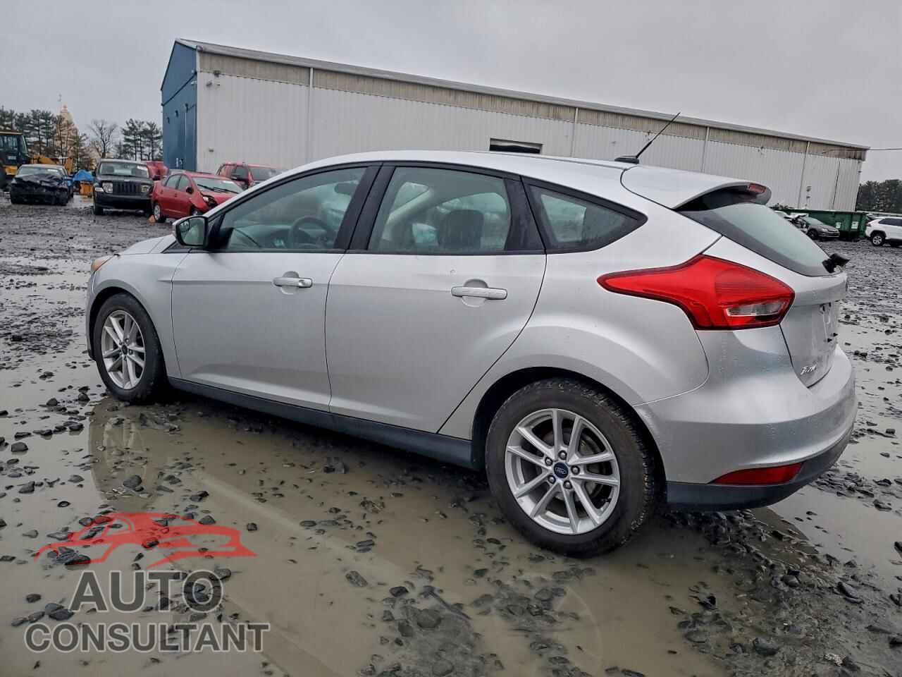 FORD FOCUS 2017 - 1FADP3K20HL216041