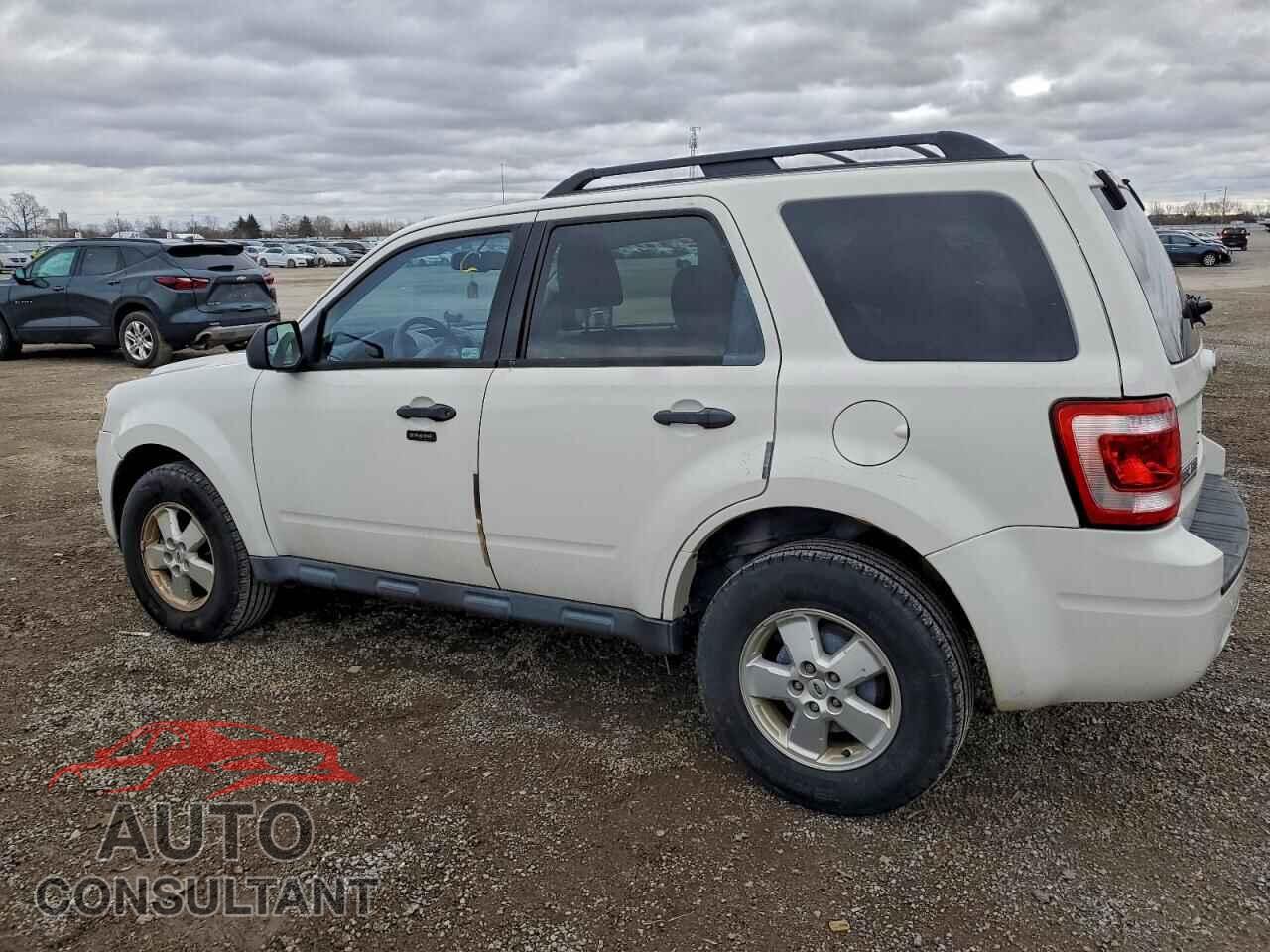 FORD ESCAPE 2010 - 1FMCU0D71AKC39017