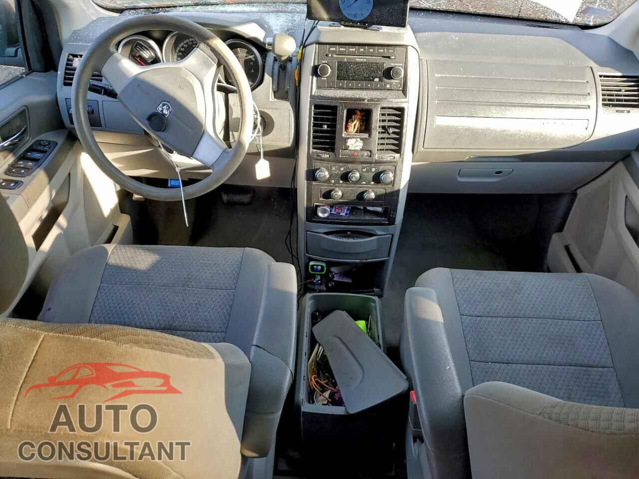 DODGE CARAVAN 2010 - 2D4RN4DEXAR303920