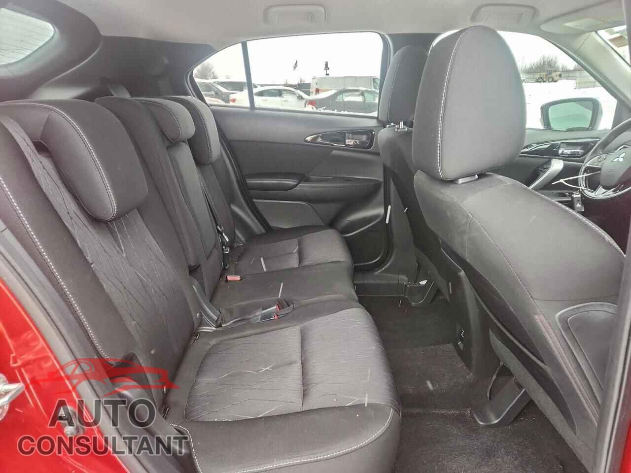 MITSUBISHI ECLIPSE 2018 - JA4AT5AA1JZ056830