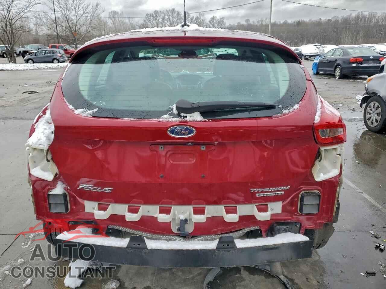 FORD FOCUS 2016 - 1FADP3N25GL305355