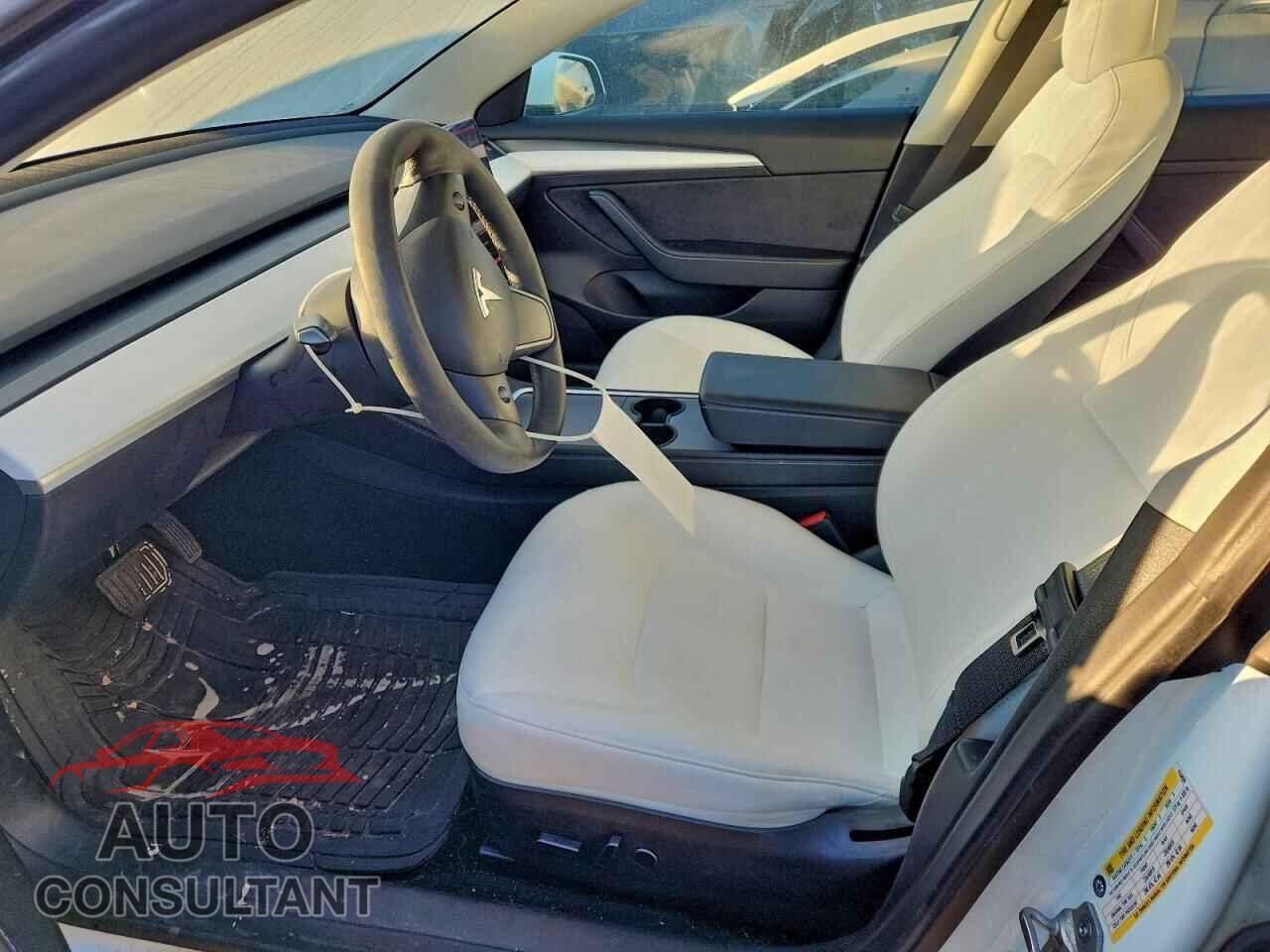 TESLA MODEL 3 2022 - 5YJ3E1EB2NF153809
