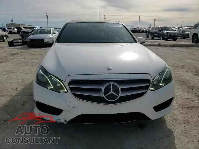 MERCEDES-BENZ E-CLASS 2015 - WDDHF6HB0FB155676