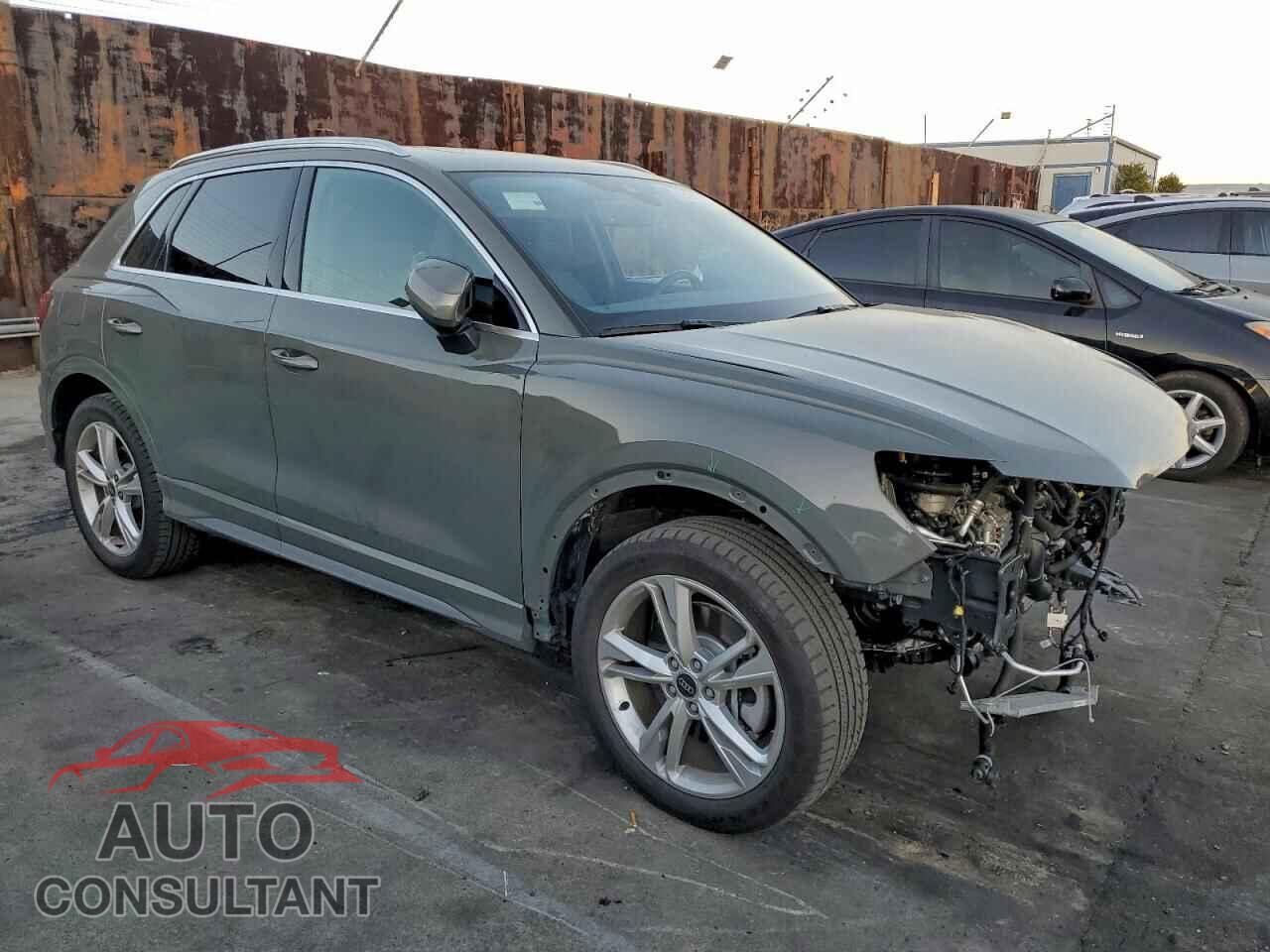 AUDI Q3 2024 - WA1EECF34R1199727
