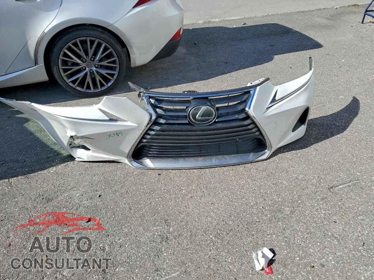 LEXUS IS 2017 - JTHBA1D20H5042818