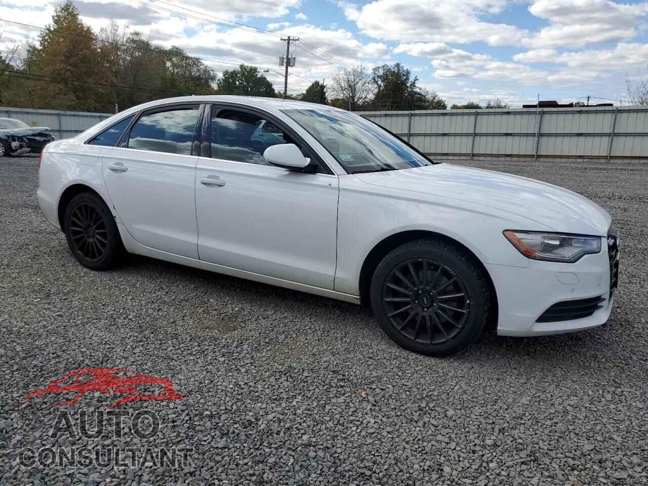 AUDI A6 2013 - WAUGFAFC4DN085354