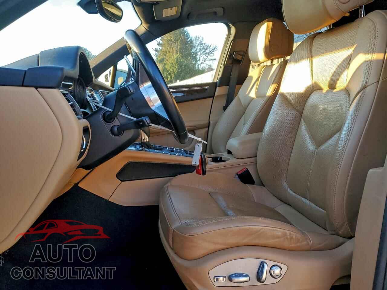 PORSCHE MACAN 2017 - WP1AB2A58HLB15720