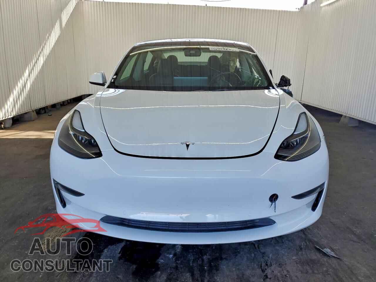 TESLA MODEL 3 2022 - 5YJ3E1EA9NF370183