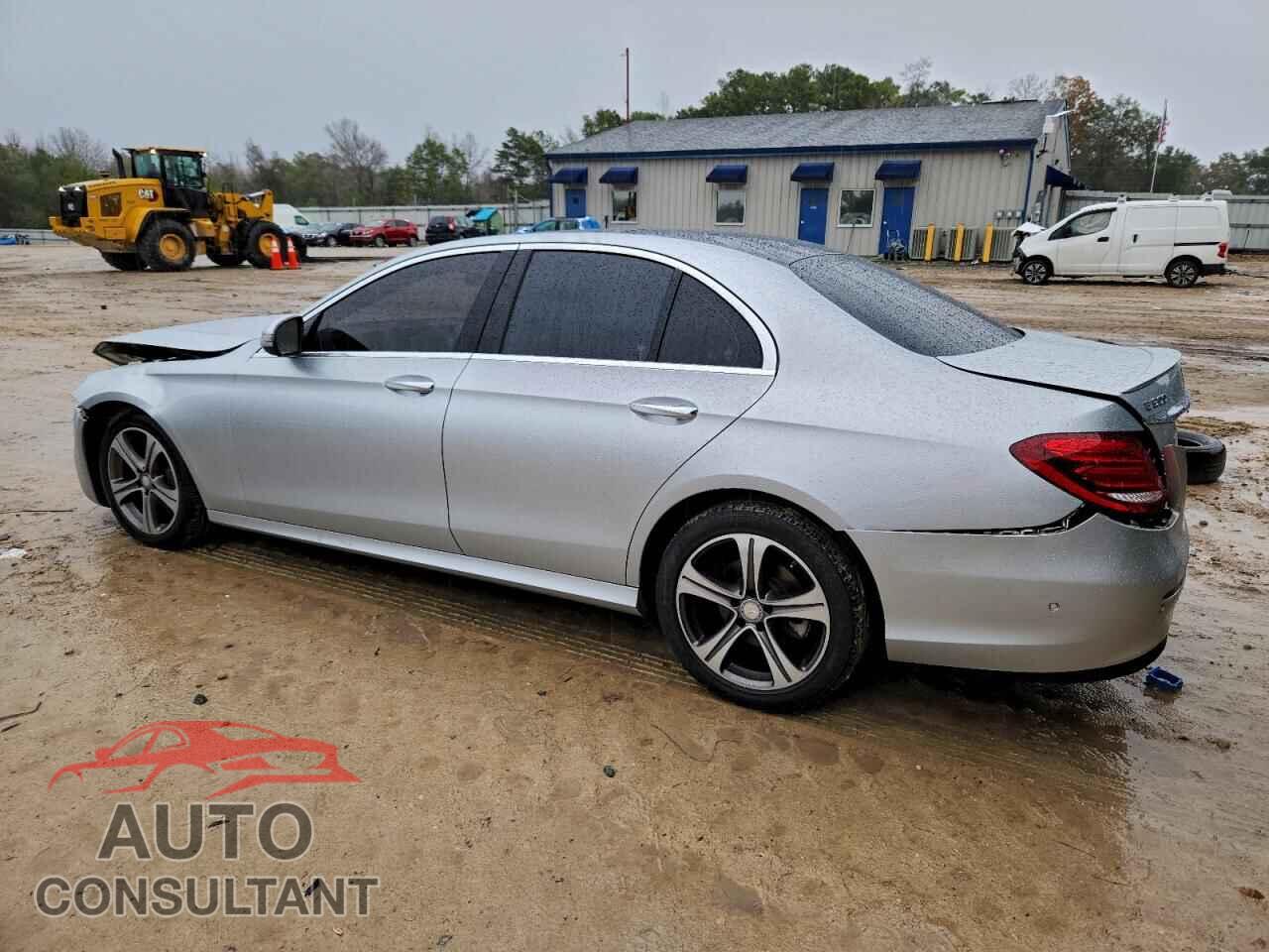 MERCEDES-BENZ E-CLASS 2017 - WDDZF4KB2HA124987