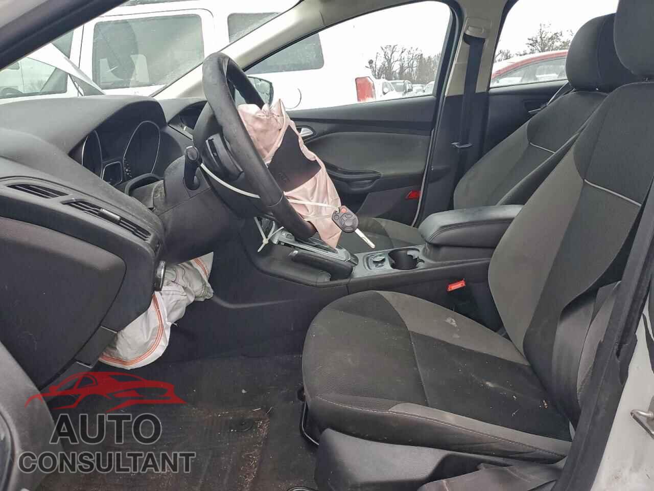 FORD FOCUS 2014 - 1FADP3F23EL263389