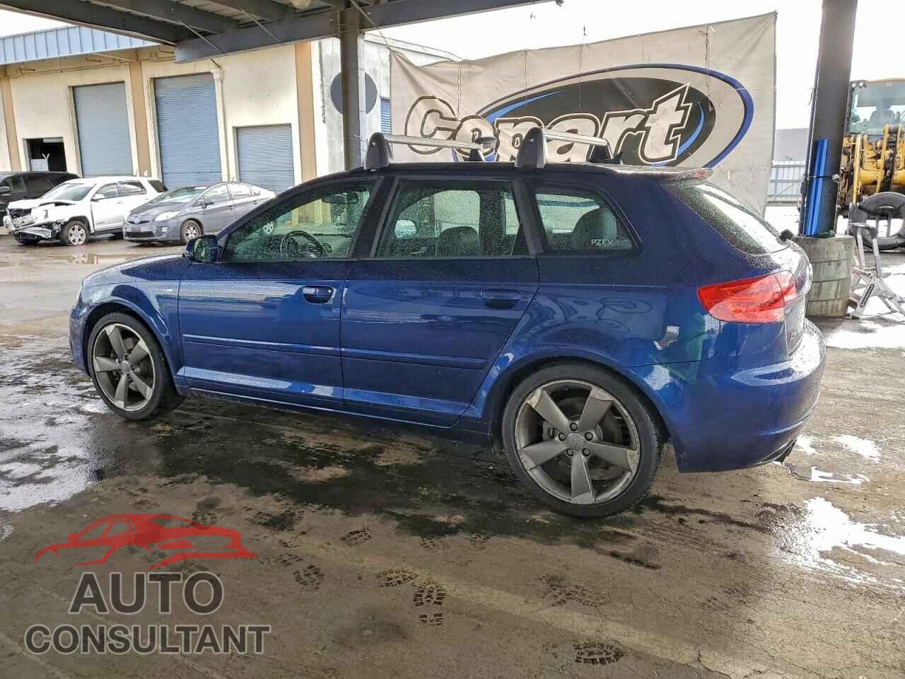 AUDI A3 2012 - WAUPEAFM6CA101233