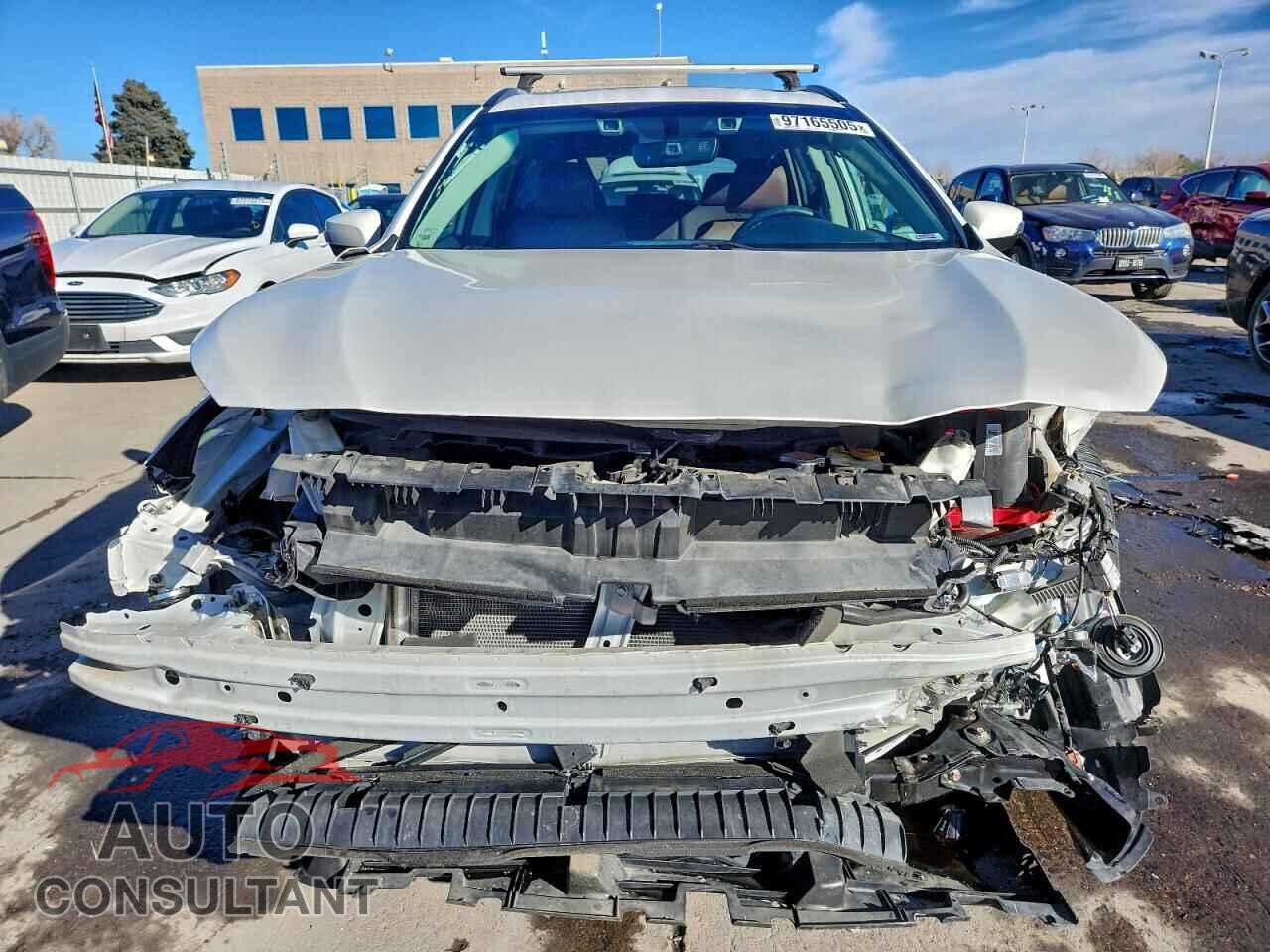 SUBARU OUTBACK 2017 - 4S4BSETC5H3309829