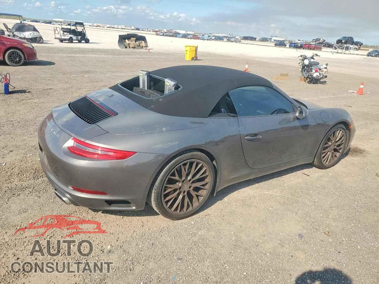 PORSCHE 911 2017 - WP0CA2A97HS141599