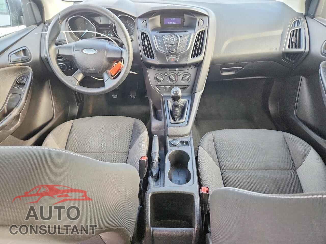 FORD FOCUS 2012 - 1FAHP3E27CL355301