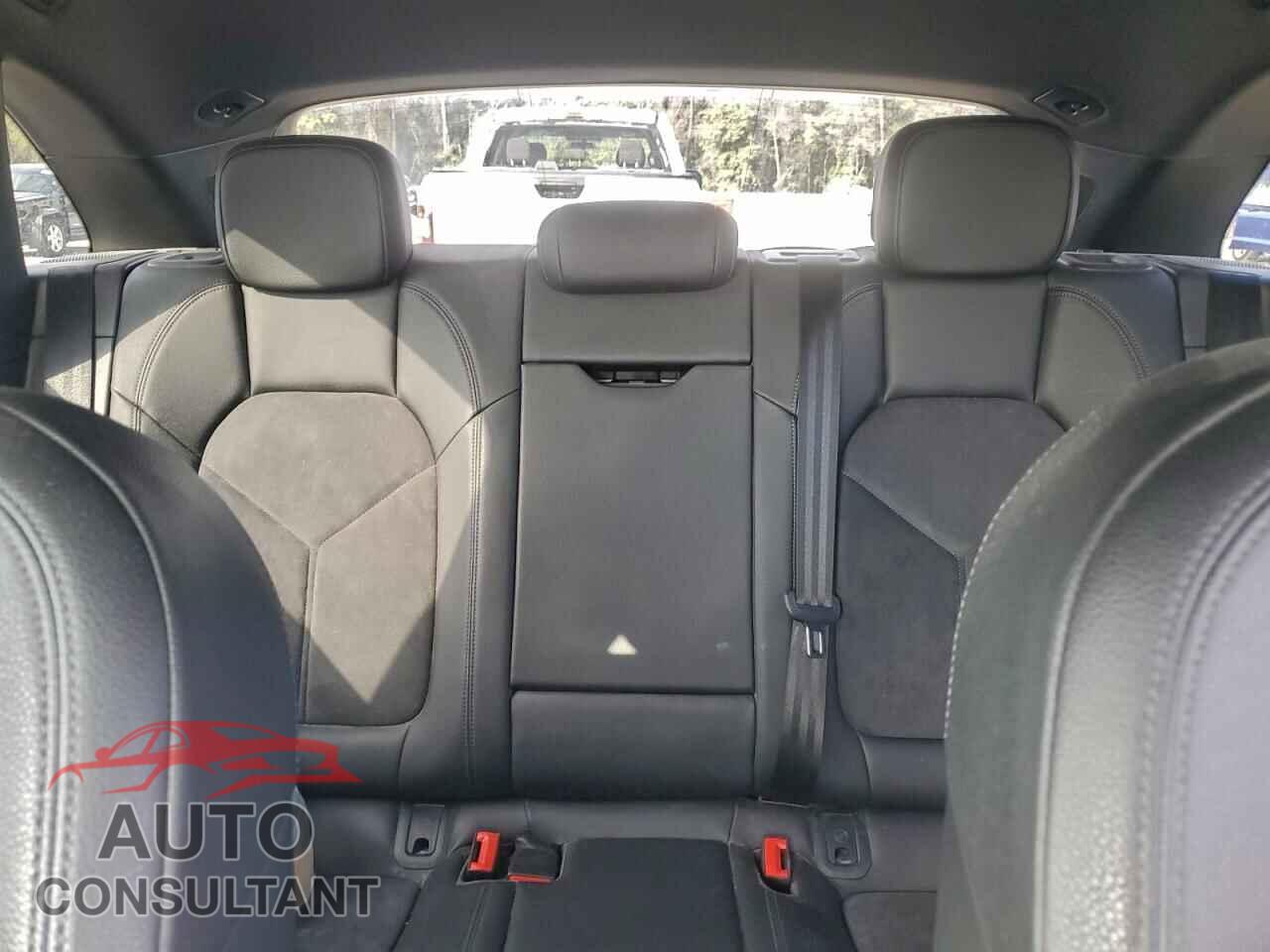 PORSCHE MACAN 2019 - WP1AA2A54KLB06300