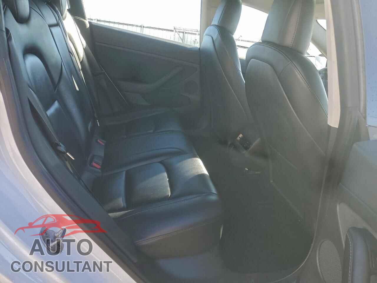 TESLA MODEL 3 2023 - 5YJ3E1EA6PF435073