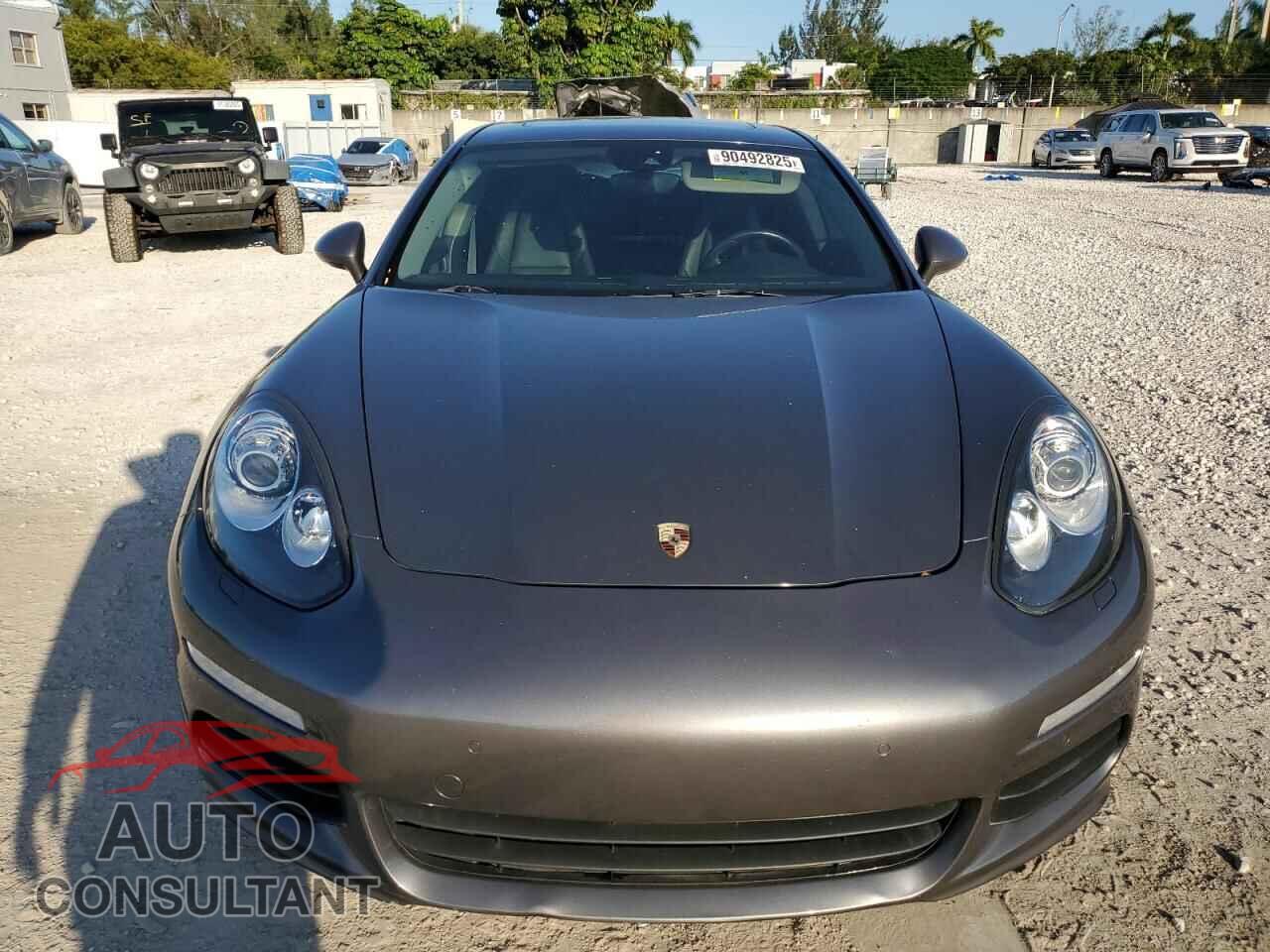 PORSCHE PANAMERA 2014 - WP0AA2A79EL008208