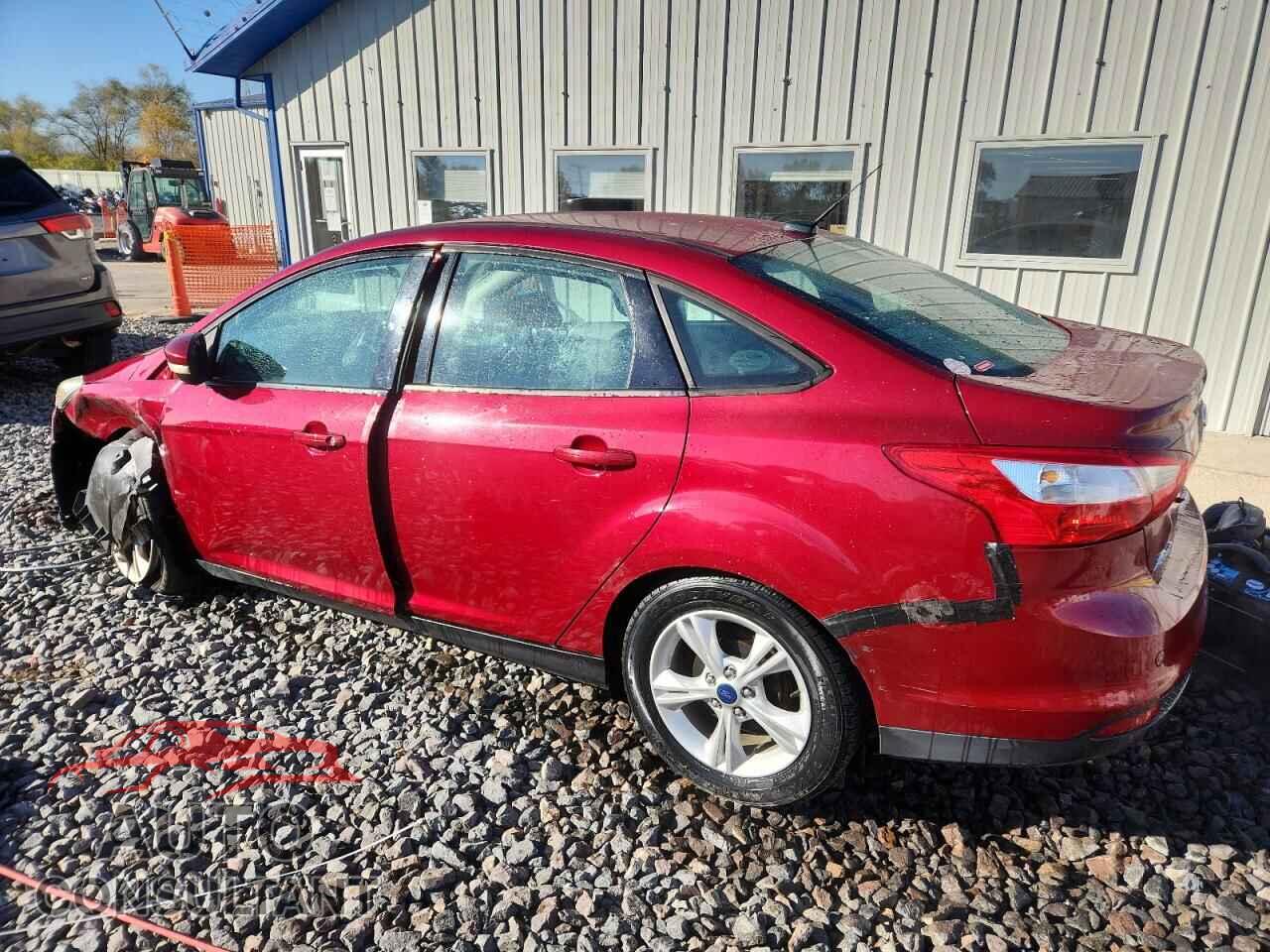 FORD FOCUS 2014 - 1FADP3F28EL281404