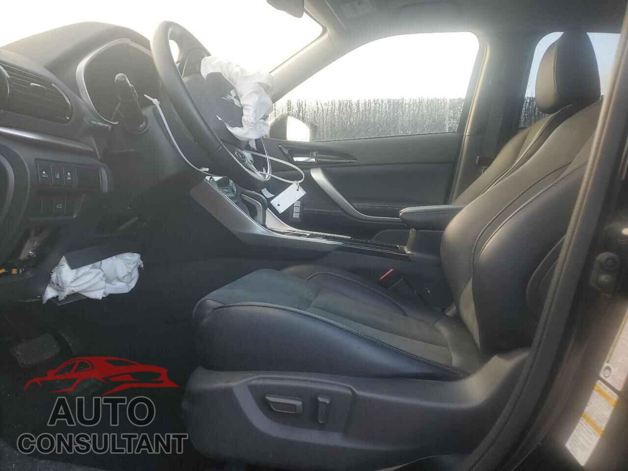 MITSUBISHI ECLIPSE 2024 - JA4ATWAA7RZ060057