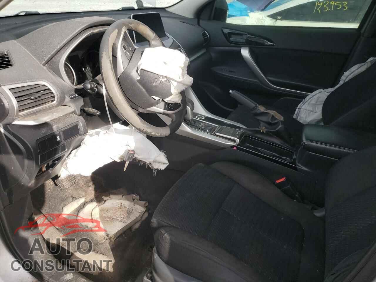 MITSUBISHI ECLIPSE 2018 - JA4AT4AA0JZ045442