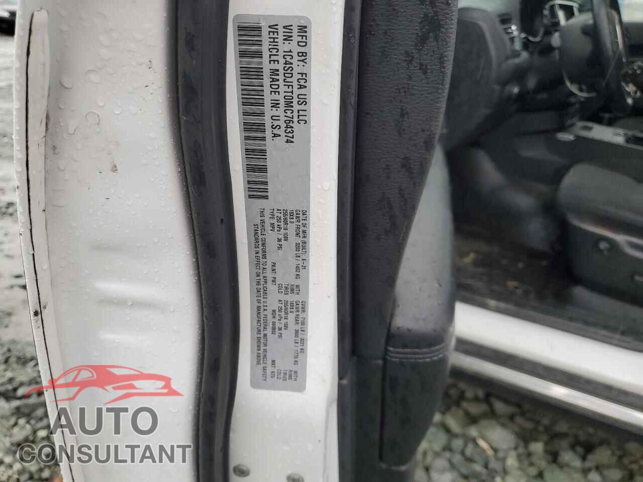DODGE DURANGO 2021 - 1C4SDJFT0MC764374