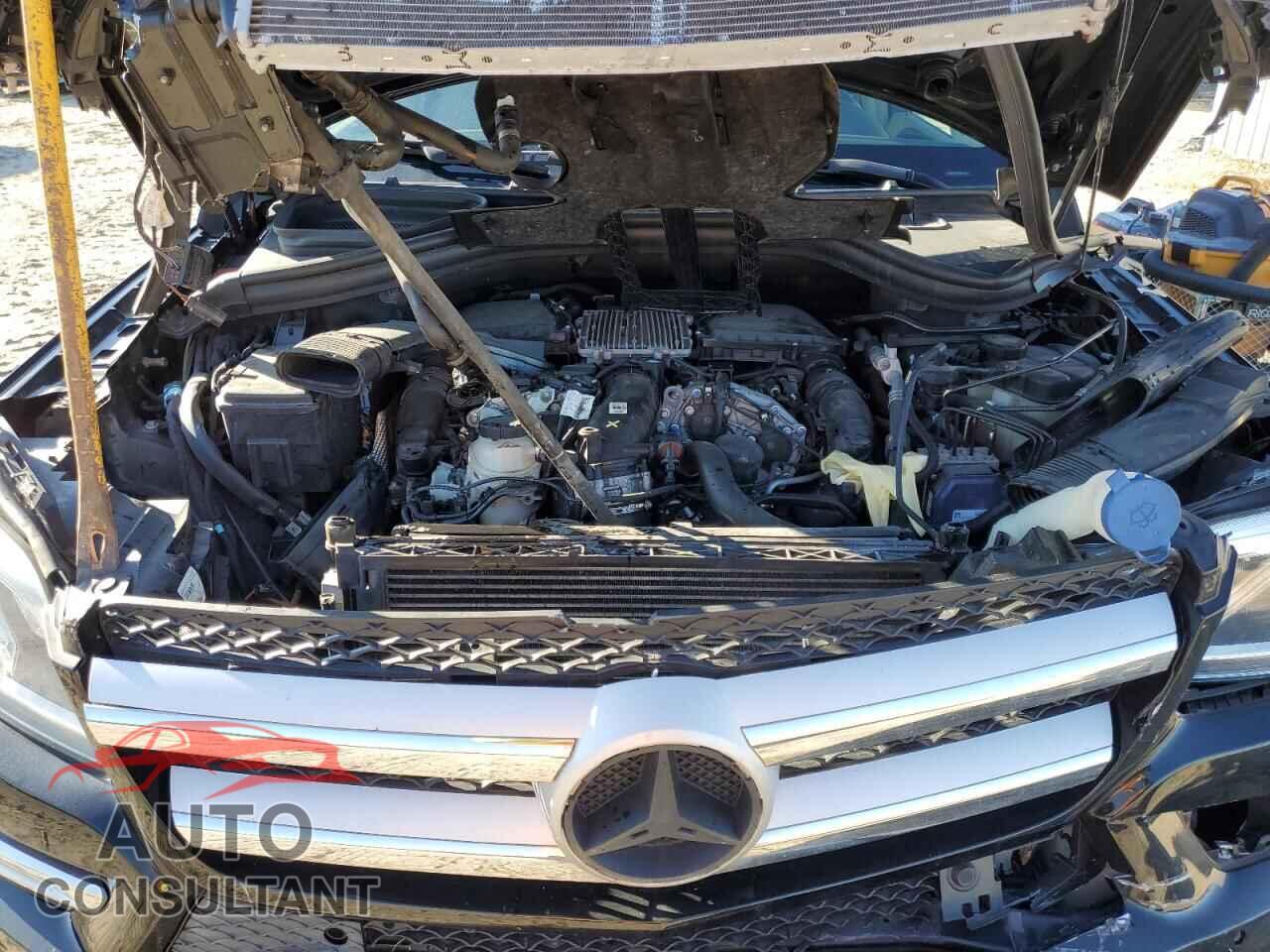 MERCEDES-BENZ GL-CLASS 2015 - 4JGDF6EE5FA481112