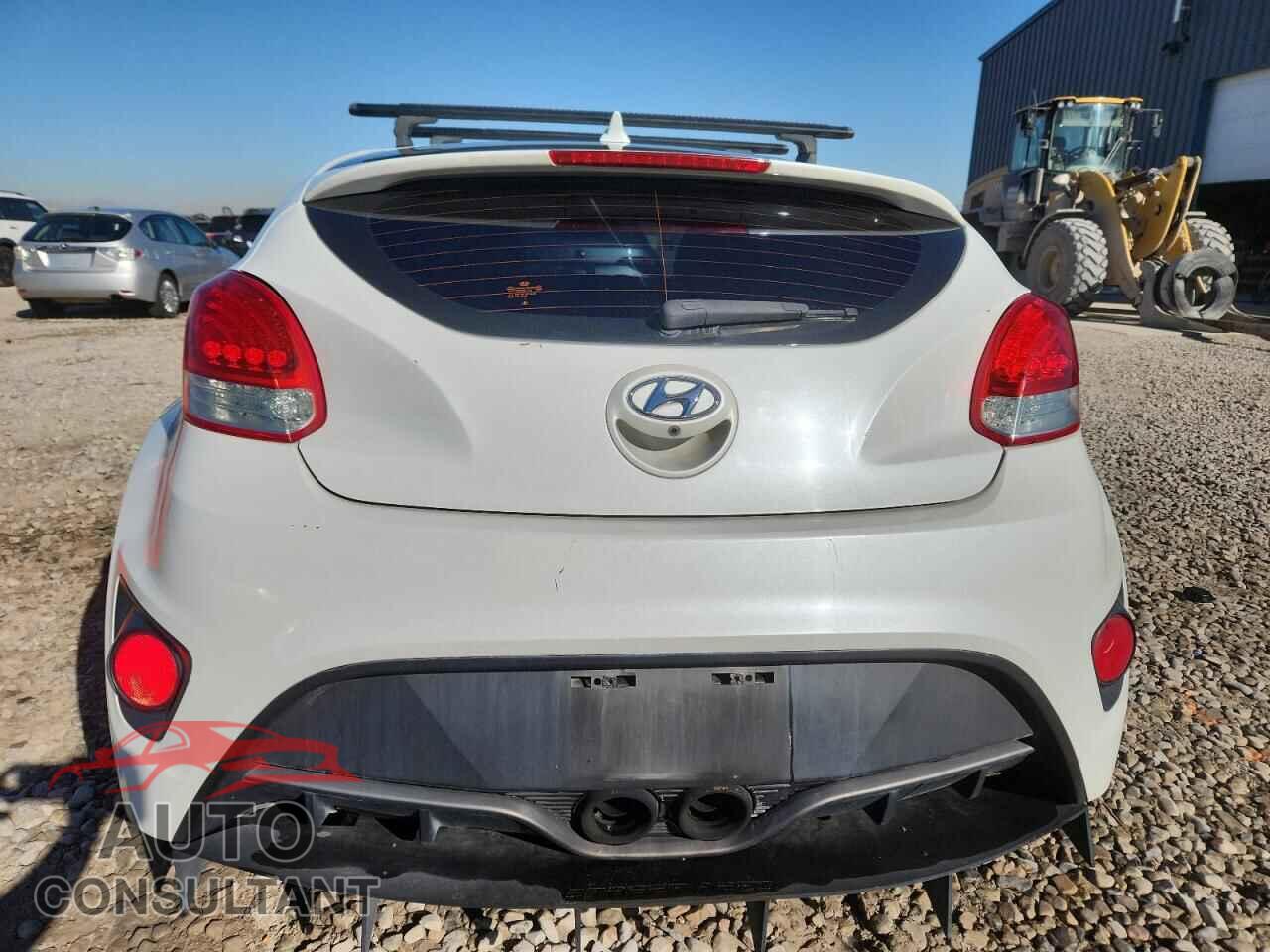 HYUNDAI VELOSTER 2015 - KMHTC6AE9FU228304