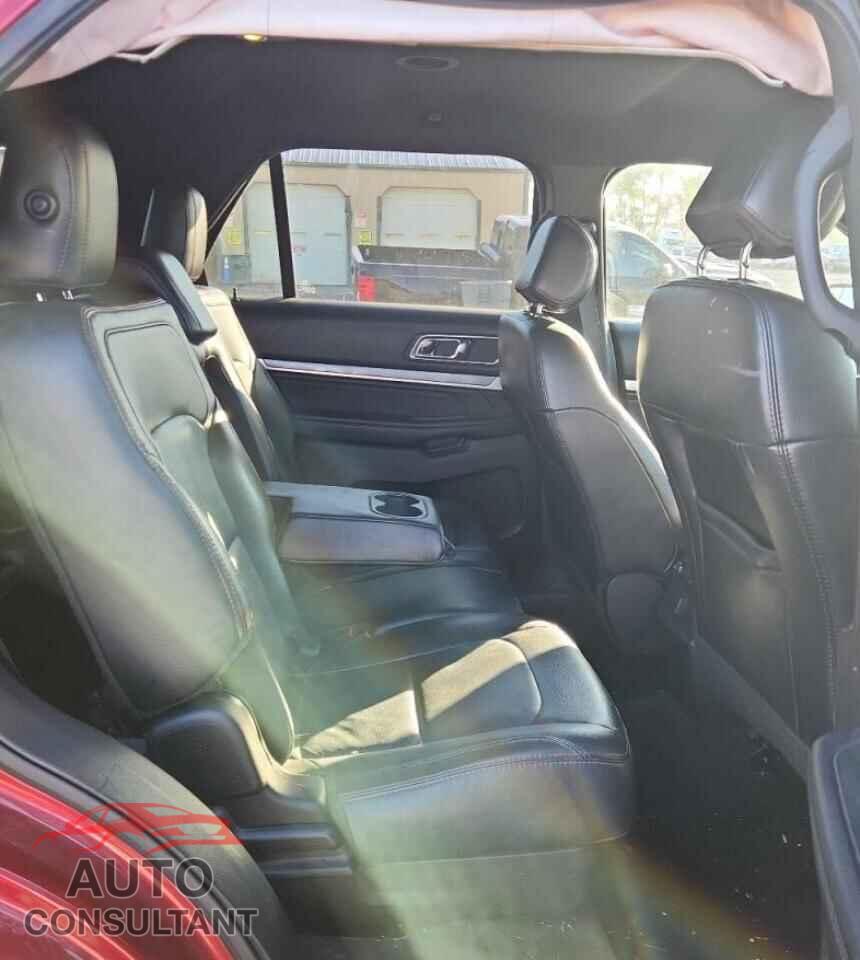 FORD EXPLORER 2017 - 1FM5K8GT2HGD23544