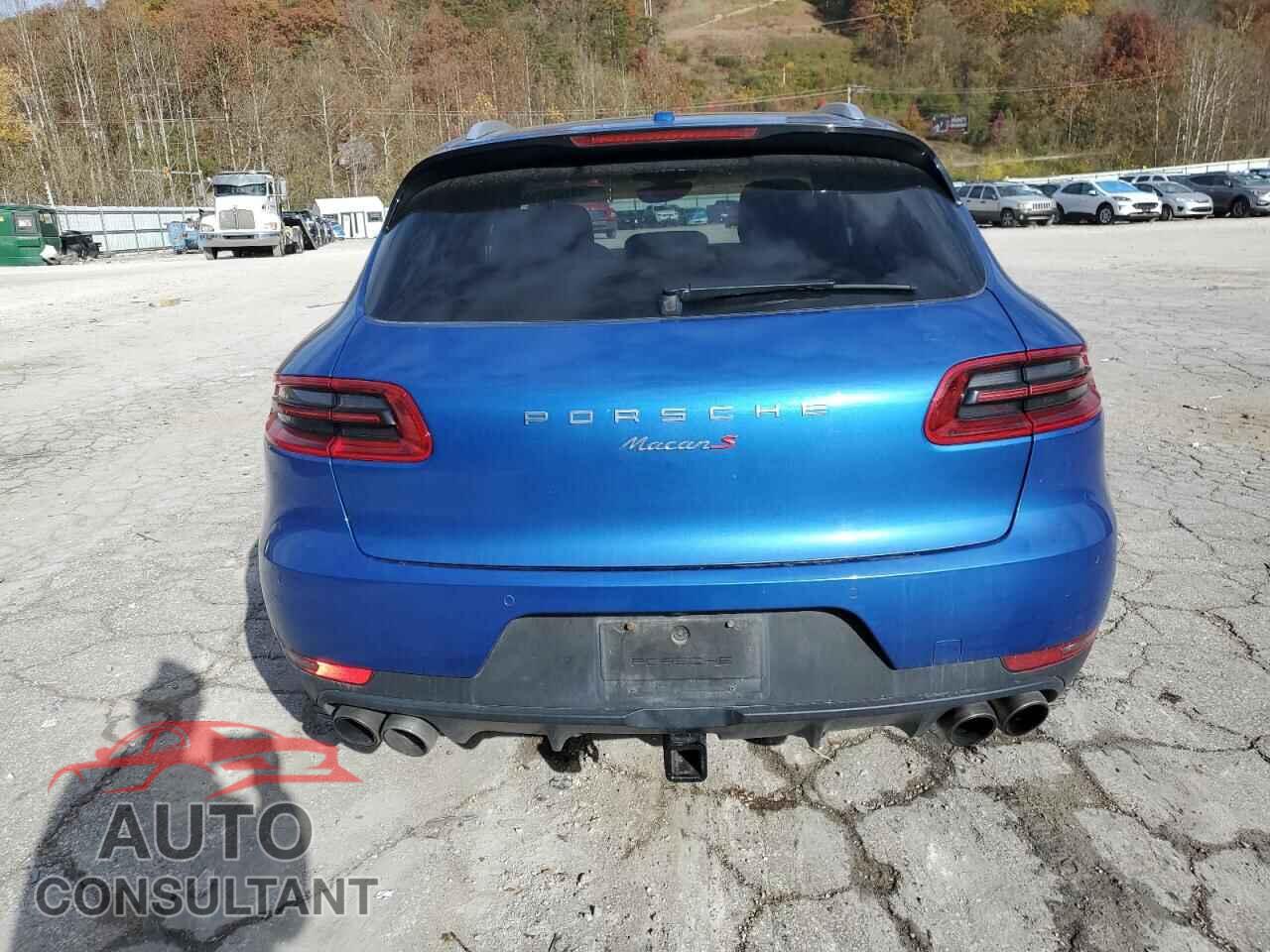 PORSCHE MACAN 2015 - WP1AB2A57FLB43084