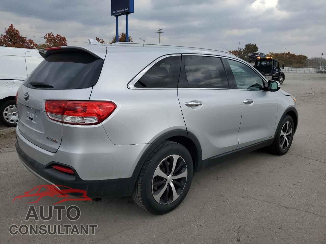 KIA SORENTO 2016 - 5XYPHDA12GG027615