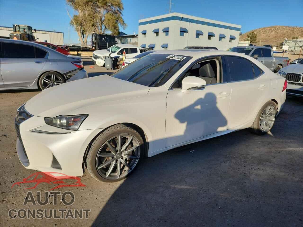 LEXUS IS 2017 - JTHBA1D28H5047930