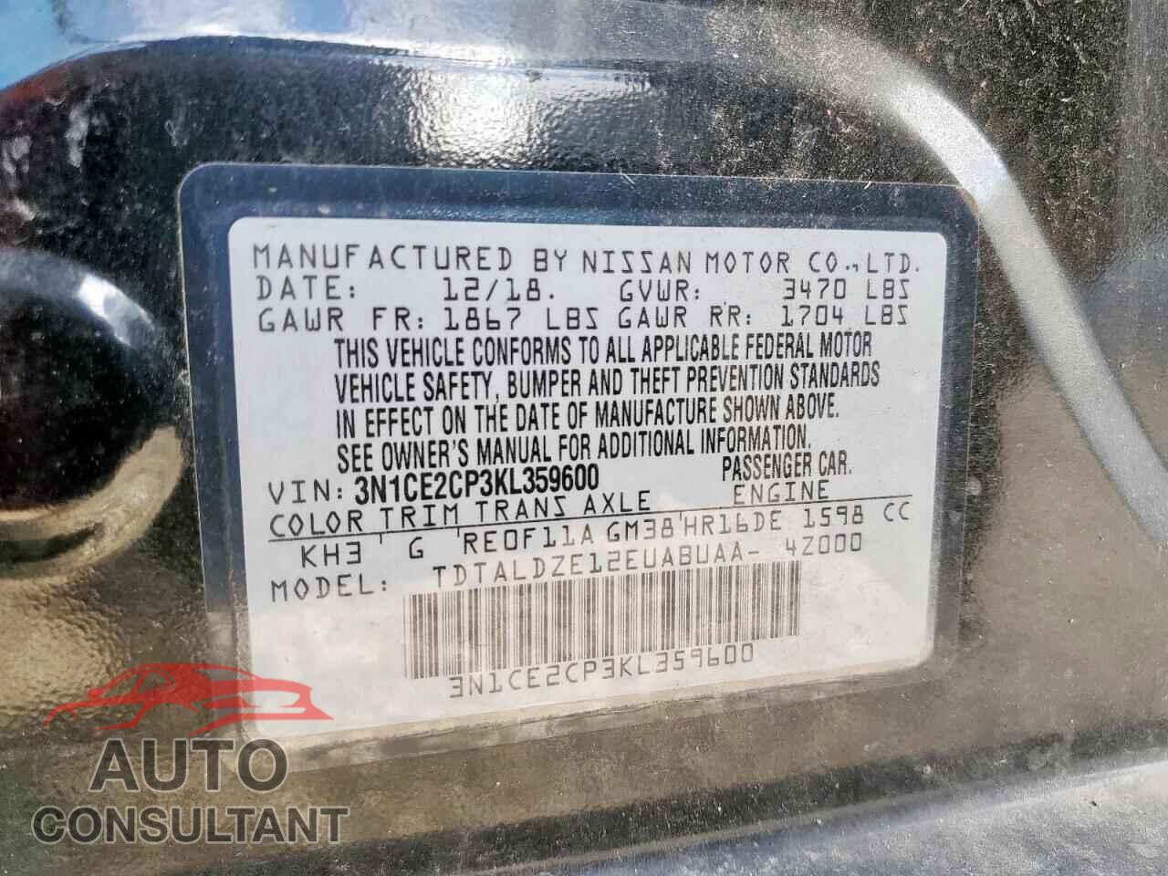 NISSAN VERSA 2019 - 3N1CE2CP3KL359600