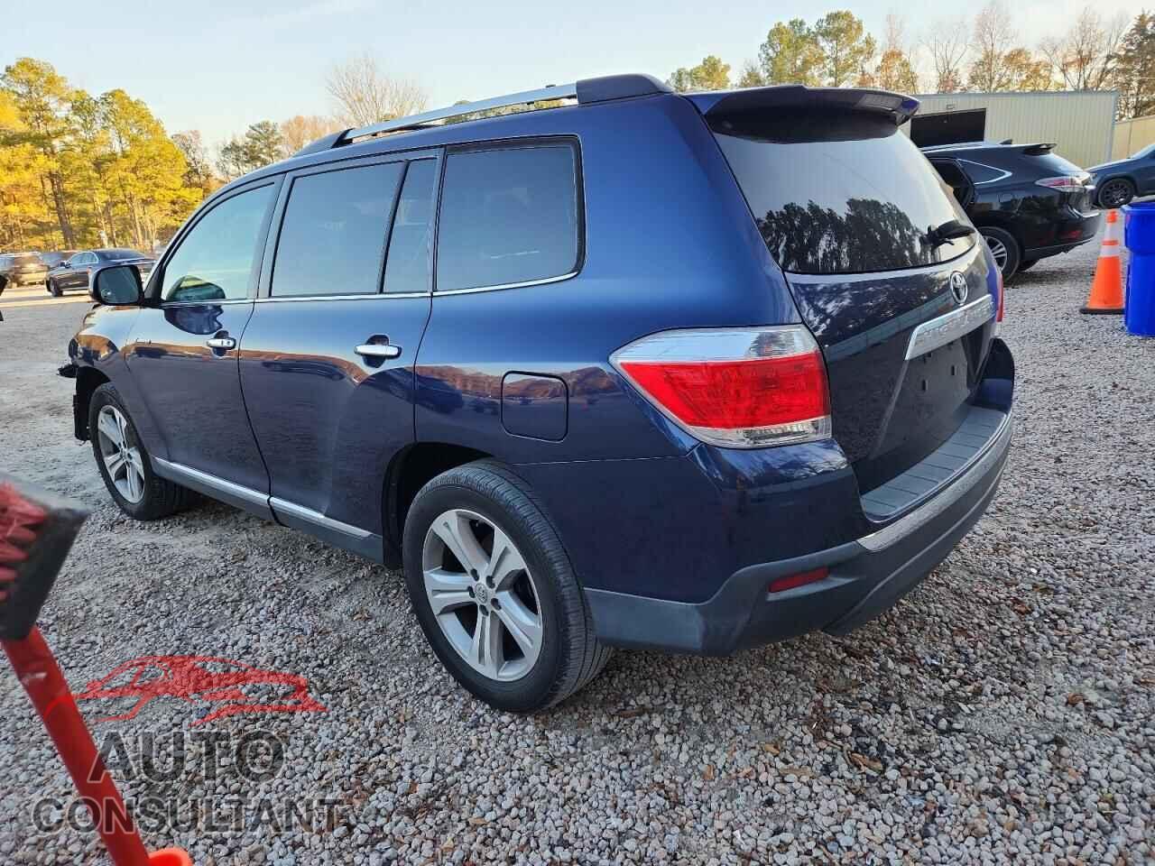 TOYOTA HIGHLANDER 2011 - 5TDYK3EH8BS024737