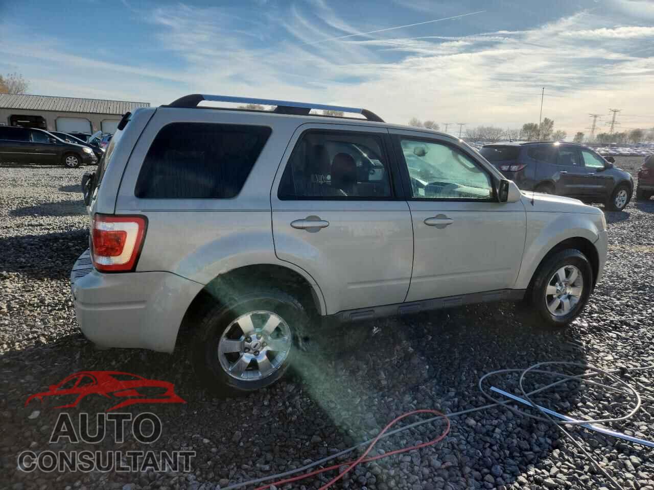 FORD ESCAPE 2009 - 1FMCU04G69KC02718