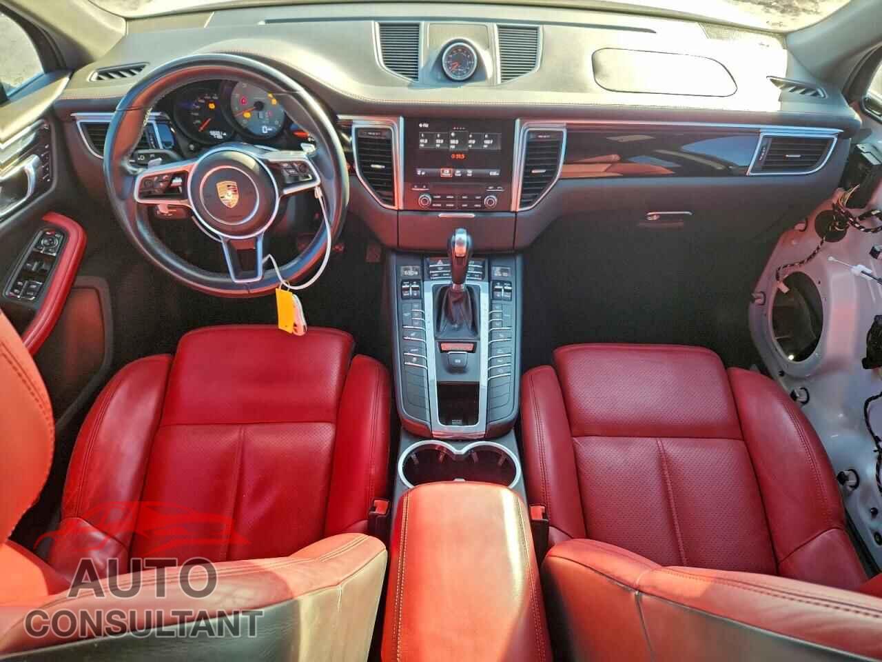 PORSCHE MACAN 2018 - WP1AB2A52JLB36018