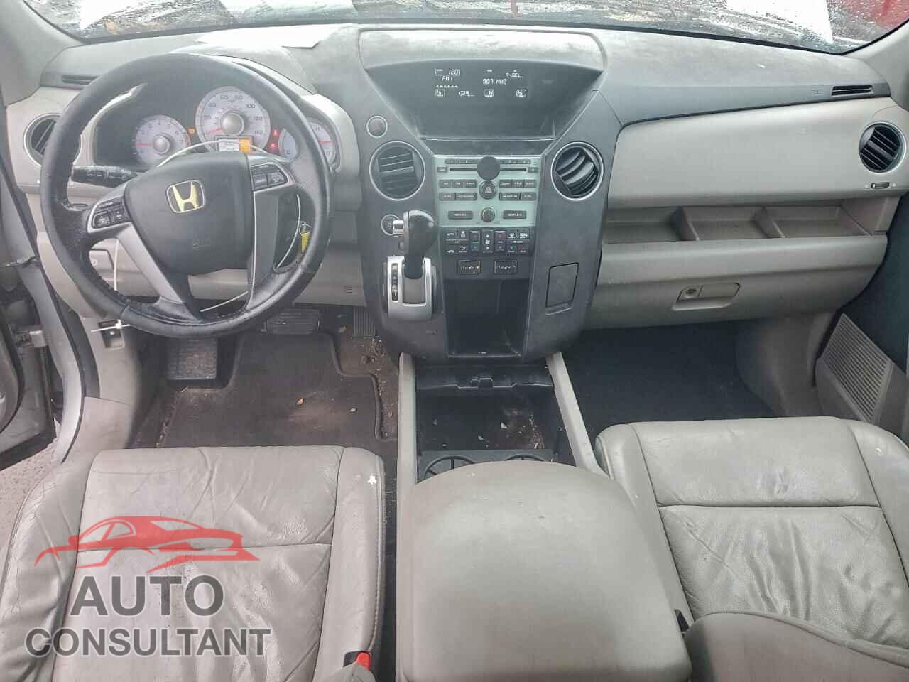 HONDA PILOT 2011 - 5FNYF4H53BB072162