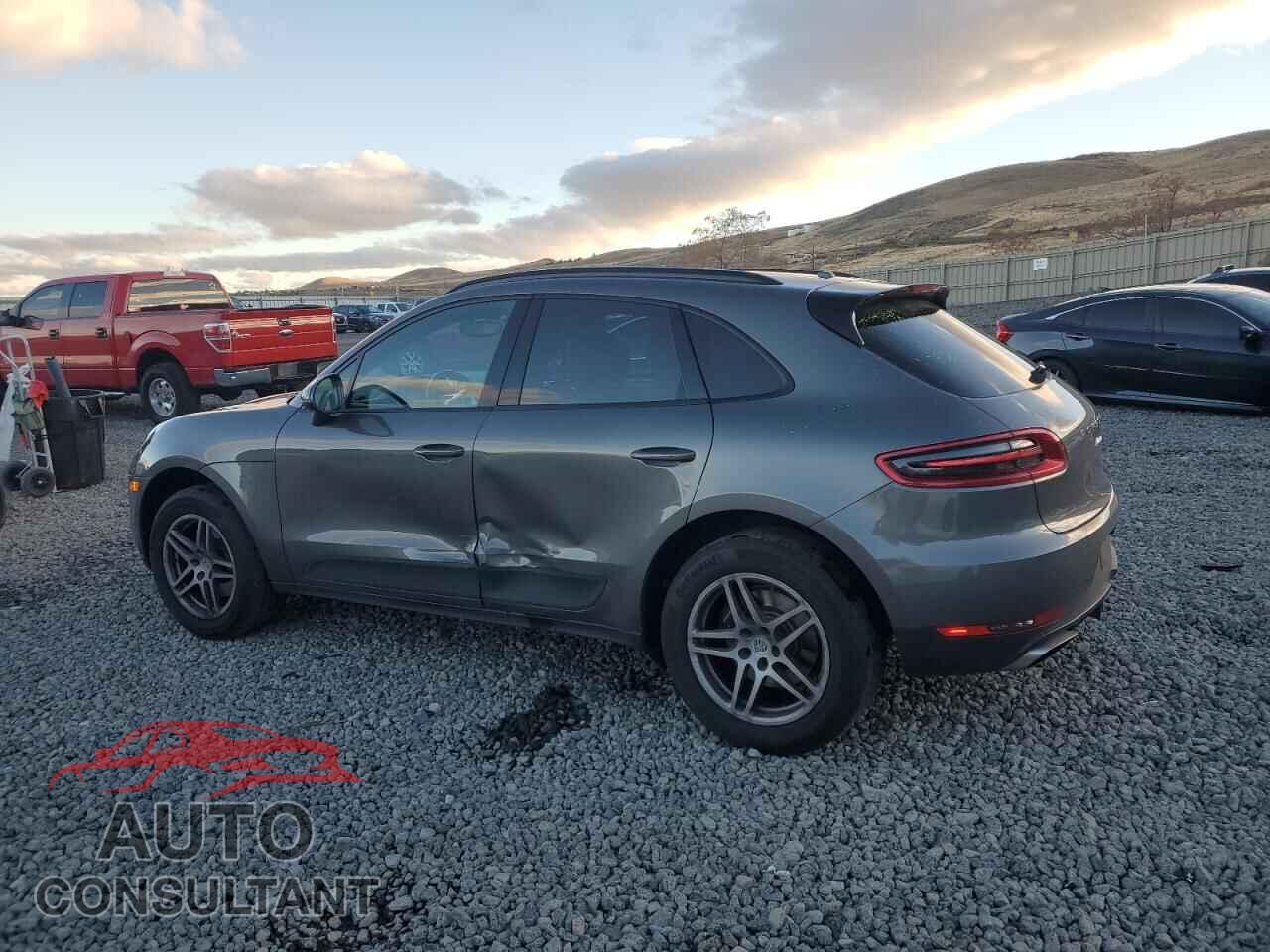 PORSCHE MACAN 2018 - WP1AA2A59JLB08610