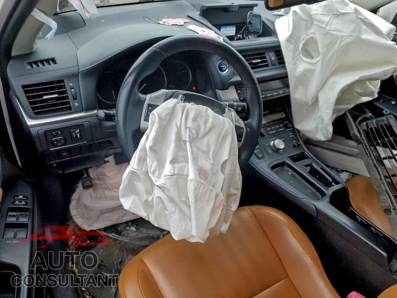 LEXUS CT 200 2012 - JTHKD5BH2C2120001