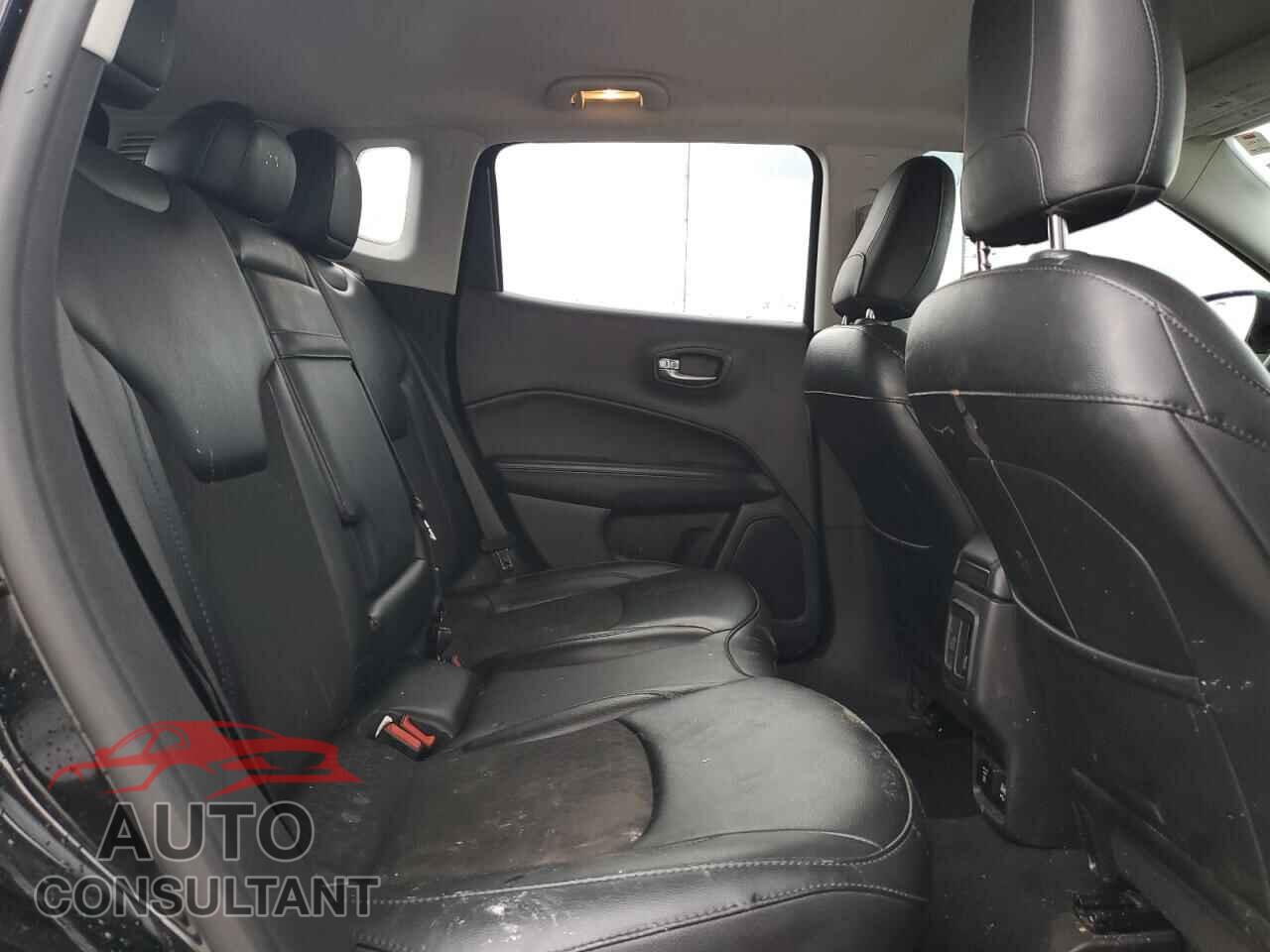 JEEP COMPASS 2019 - 3C4NJCBB3KT658775