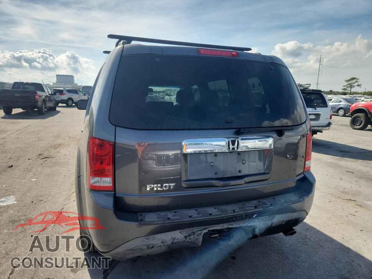 HONDA PILOT 2012 - 5FNYF3H65CB013246