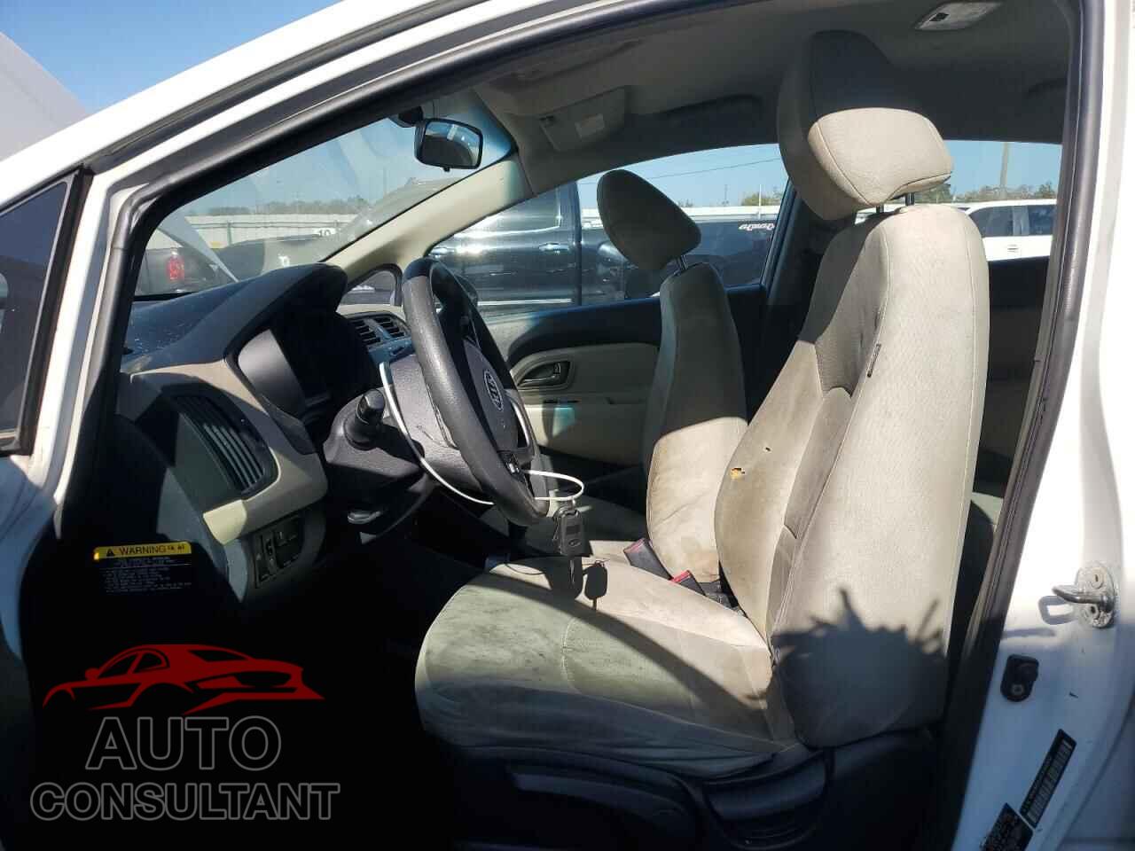 KIA RIO 2012 - KNADM5A3XC6060653