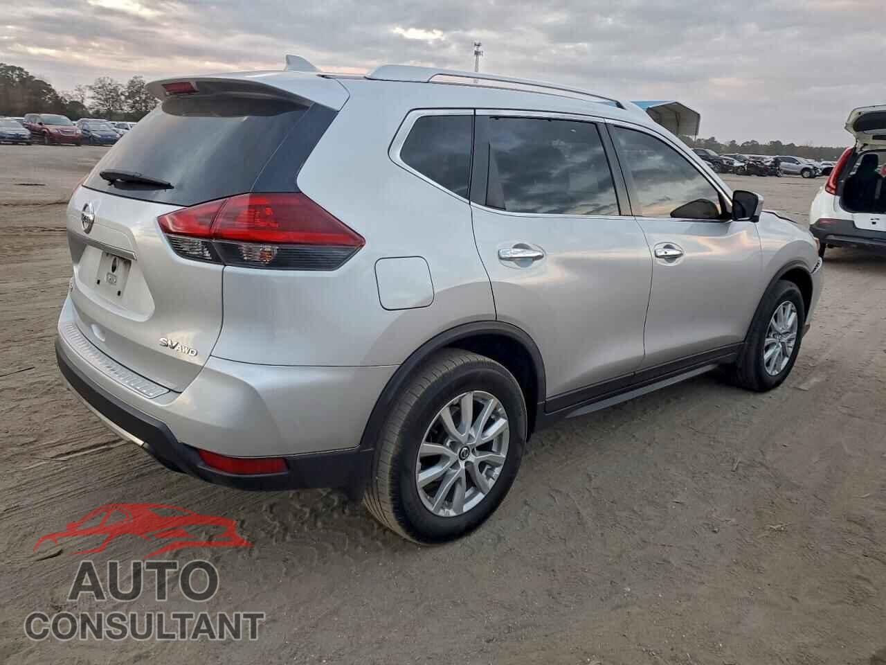 NISSAN ROGUE 2018 - KNMAT2MV9JP544633