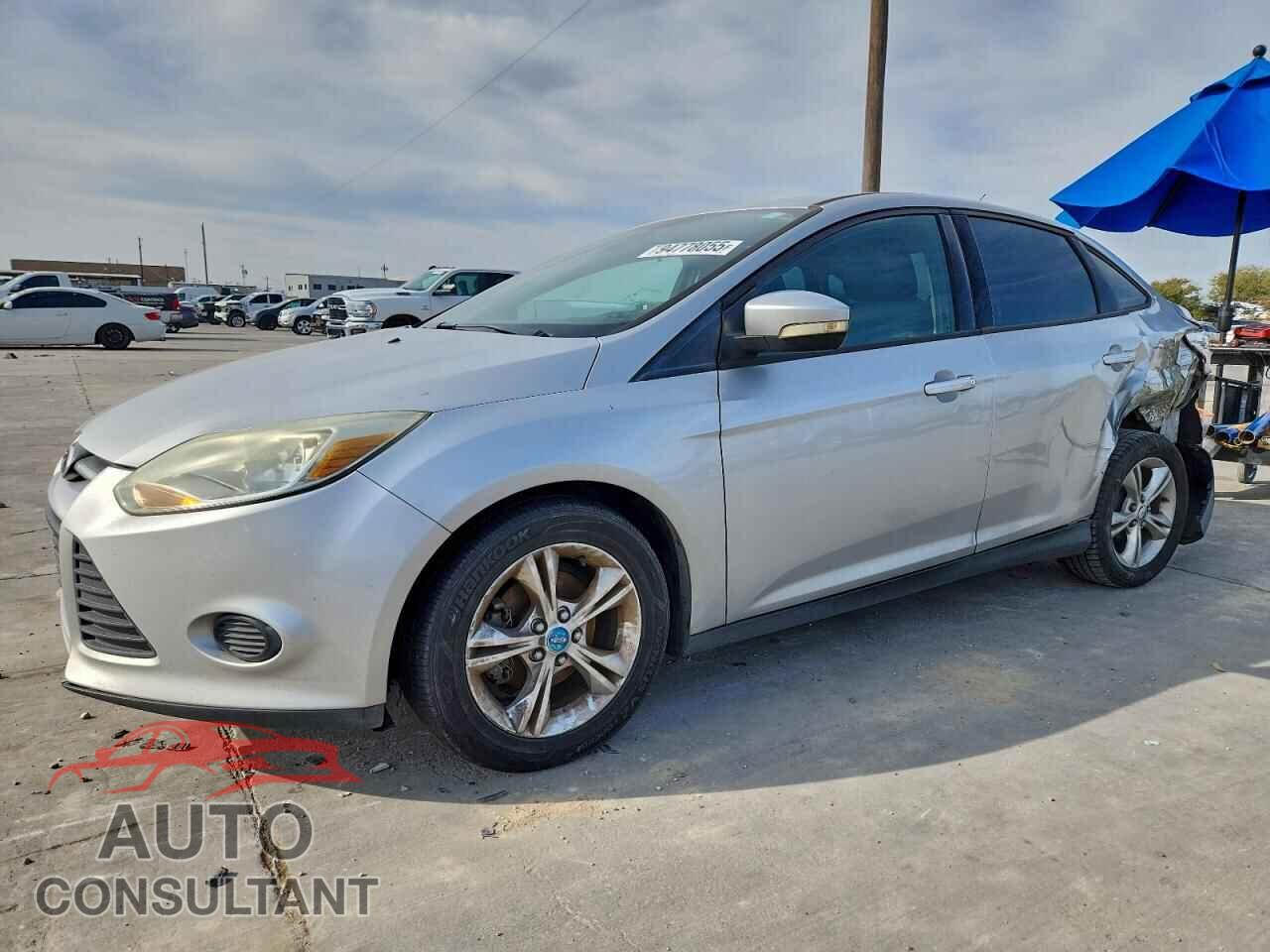 FORD FOCUS 2013 - 1FADP3F29DL243811