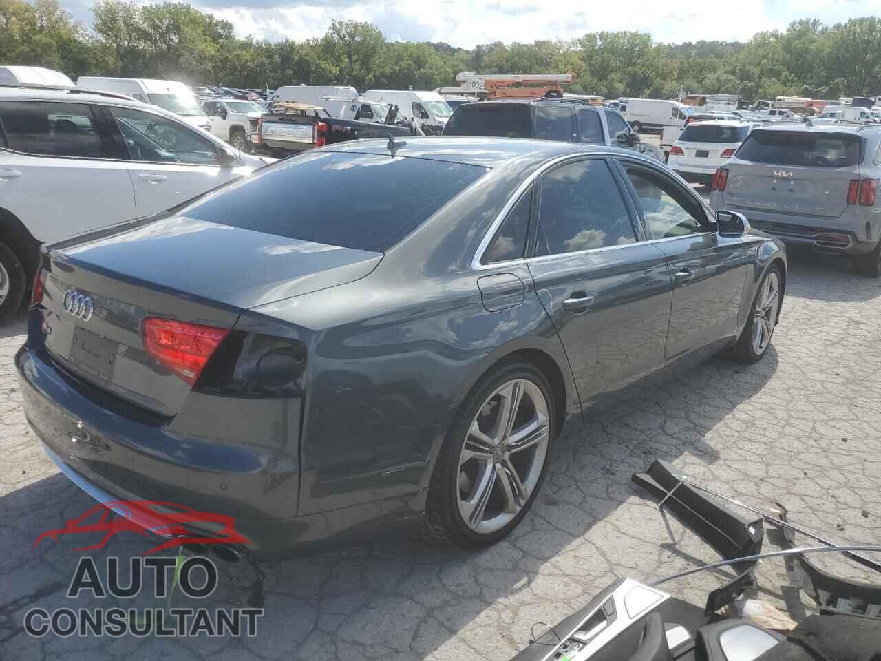 AUDI S8 2014 - WAUD2AFD2EN009155