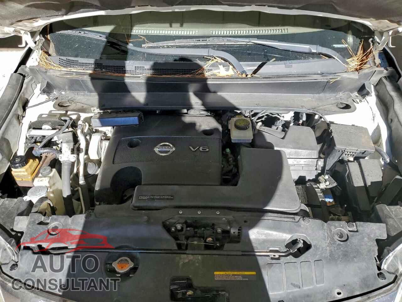 NISSAN PATHFINDER 2014 - 5N1AR2MN2EC724446