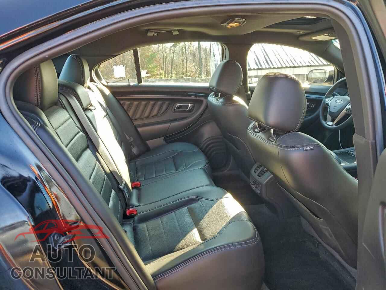 FORD TAURUS 2016 - 1FAHP2KTXGG118372