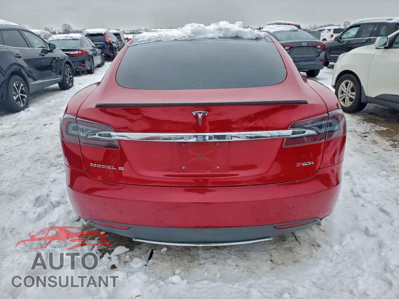 TESLA MODEL S 2013 - 5YJSA1DP5DFP10859