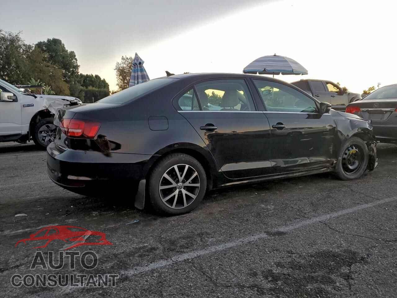 VOLKSWAGEN JETTA 2017 - 3VWDB7AJ4HM410382