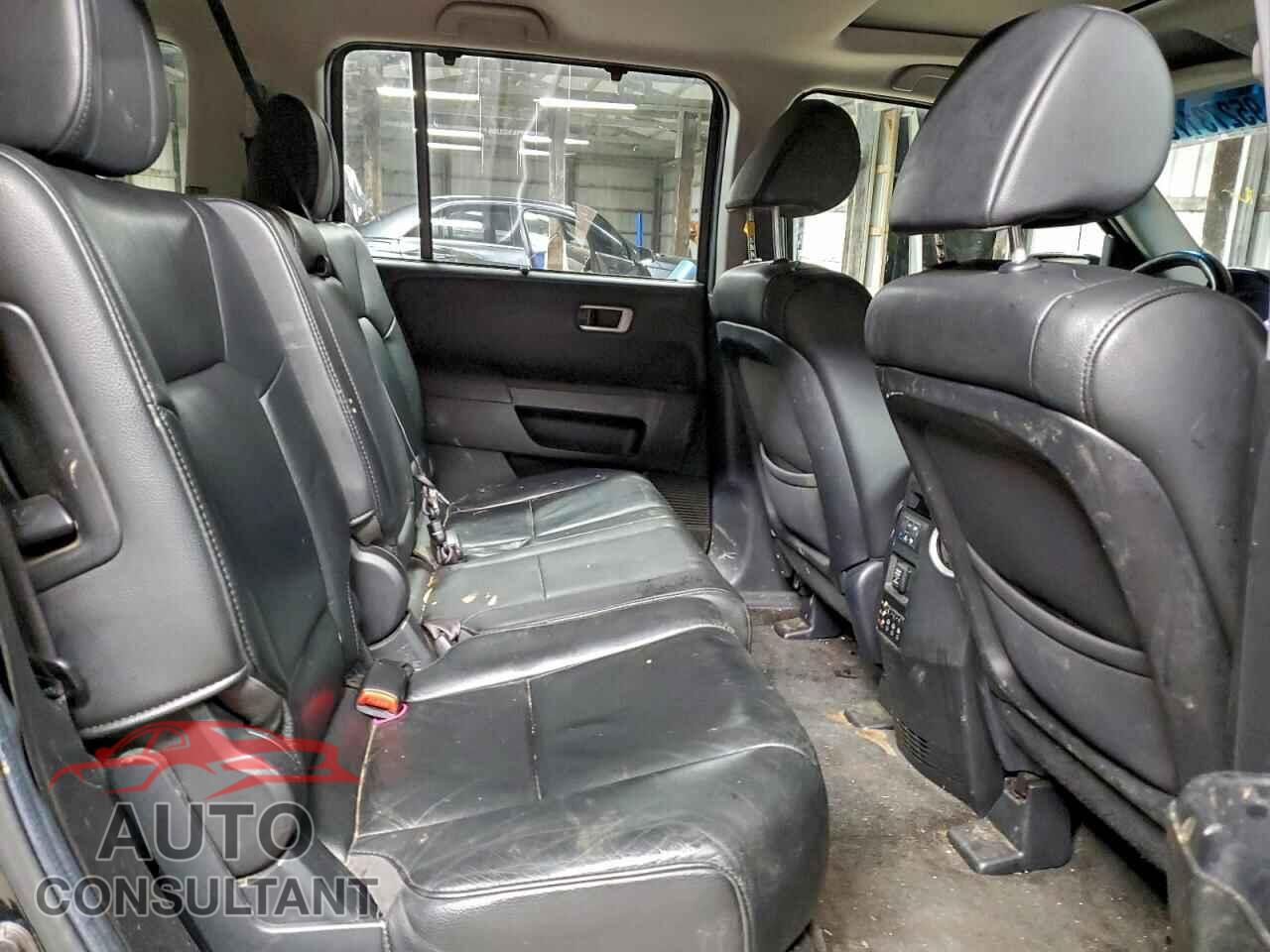HONDA PILOT 2012 - 5FNYF4H96CB048653